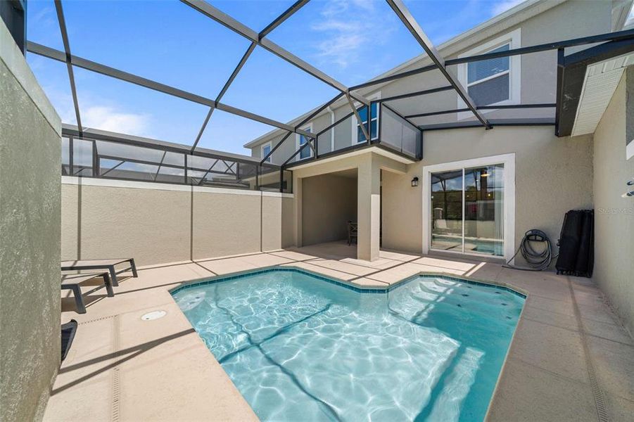 Furnished interior view inside a new home in , Kissimmee (Image 22). Furnished interior view inside a new home in , Kissimmee (Image 22).