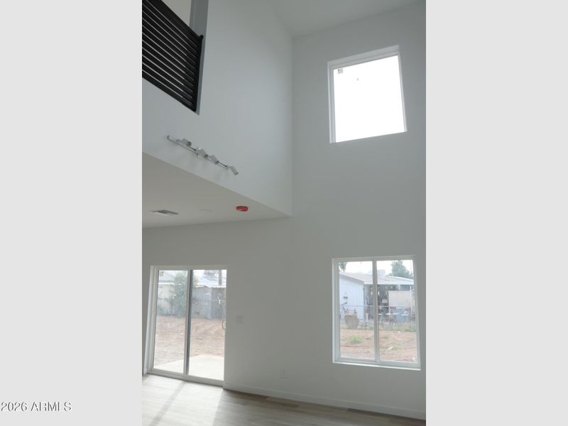 int1 2048 x 1536 int1 2048 x 1536