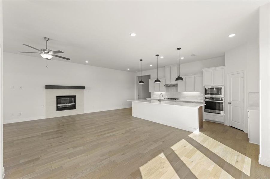 08_205 Evenstar, Rockwall 08_205 Evenstar, Rockwall