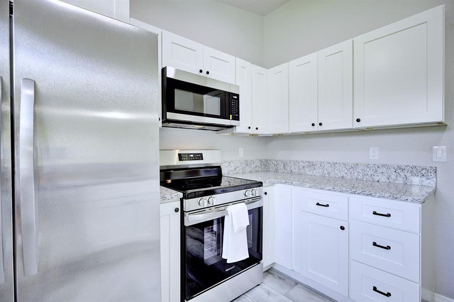 Furnished interior view inside a new home in , Avon Park (Image 7).