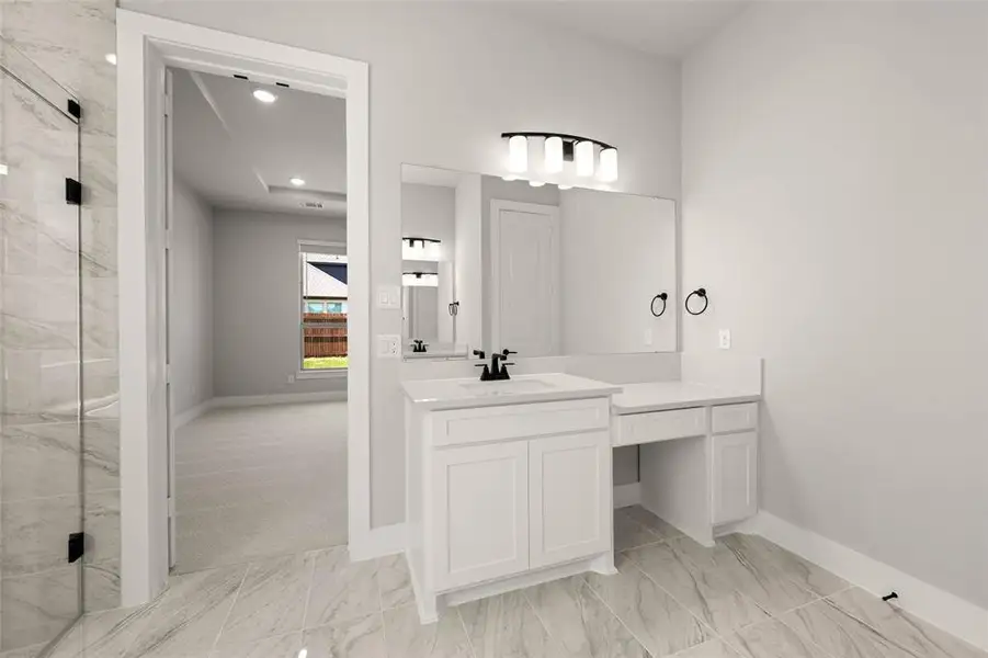 2100 Pelican- Primary Suite-4