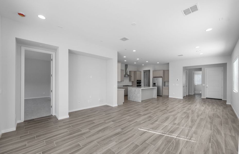 Spacious, unfurnished interior of a new home in Regent Hills - Meadow Series, Buckeye (Image 21).