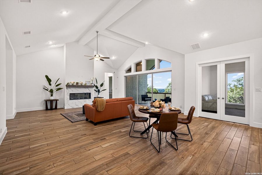 Furnished interior view inside a new home in , Bulverde (Image 5).