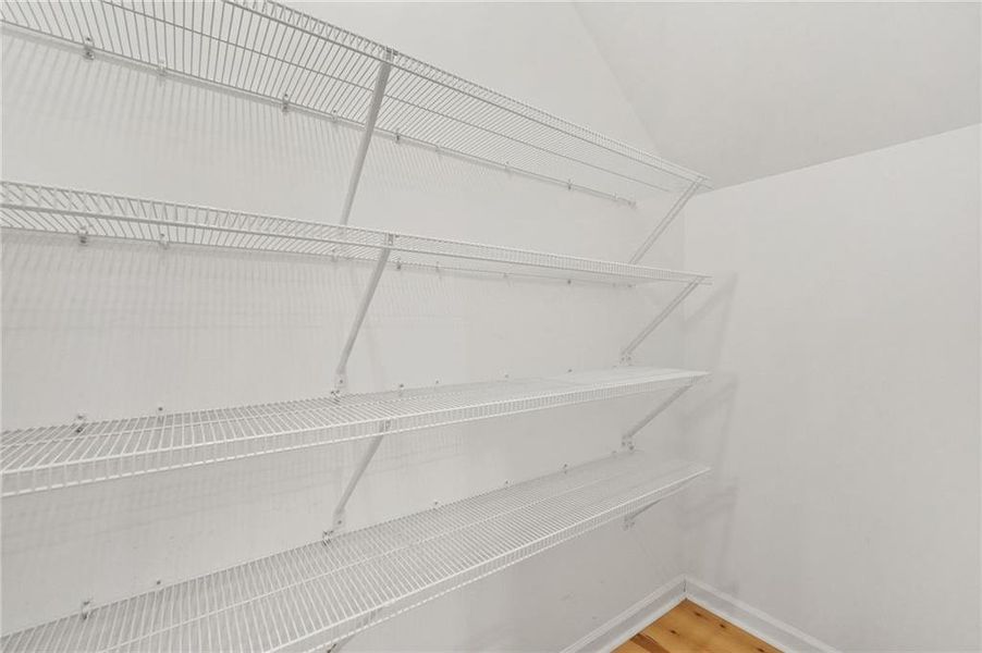 Spacious, unfurnished interior of a new home in , Atlanta (Image 34).