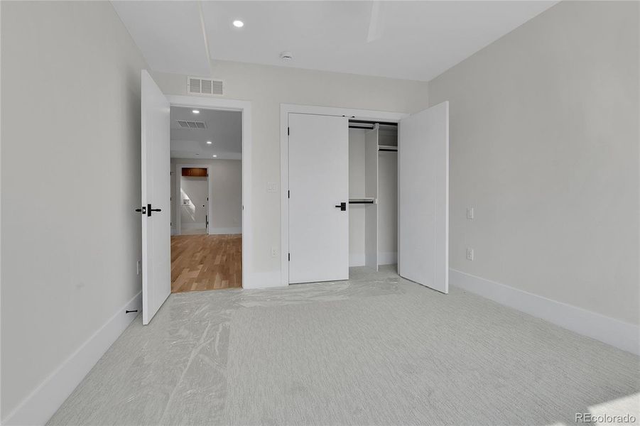 Large Secondary Bedroom in Basement