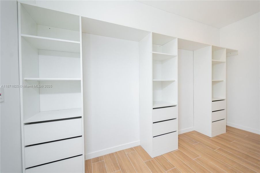 Image 37 of a home in .