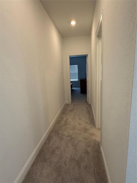 Spacious, unfurnished interior of a new home in Cross Creek West, Fulshear (Image 28).