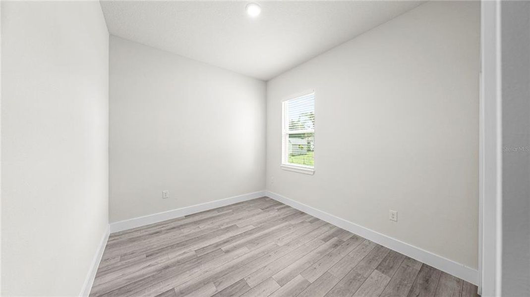 Spacious, unfurnished interior of a new home in , Port Charlotte (Image 41).