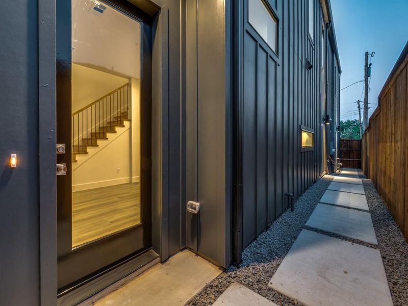 Furnished interior view inside a new home in , Dallas (Image 9). Furnished interior view inside a new home in , Dallas (Image 9).