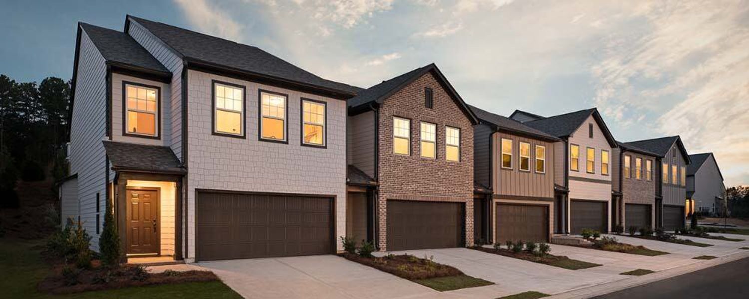 Beautiful Streetscapes of Avignon Townhomes