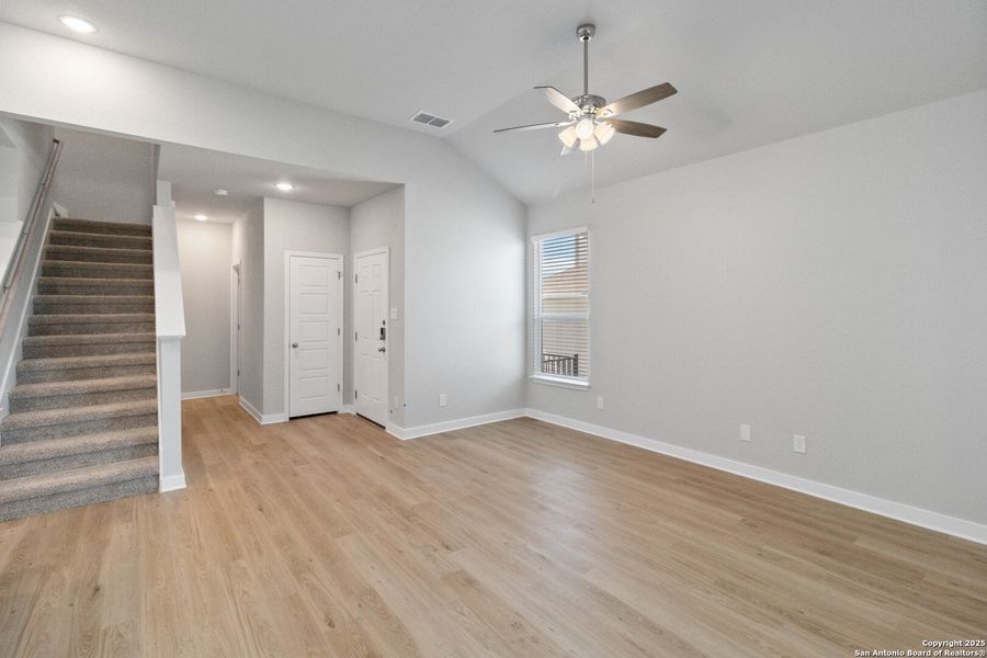 Spacious, unfurnished interior of a new home in , San Antonio (Image 14).
