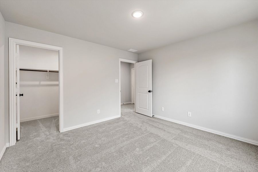 Spacious, unfurnished interior of a new home in Northstar, Haslet (Image 37). Spacious, unfurnished interior of a new home in Northstar, Haslet (Image 37).
