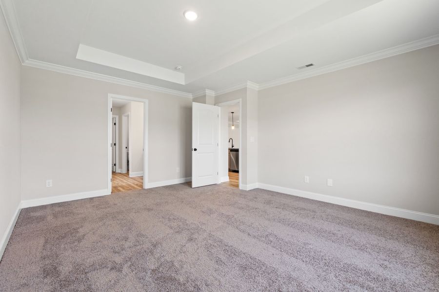 Representative unfurnished interior of a home built from the The Everett C by Davidson Homes LLC in Waverly Estates, Josephine (Image 20).