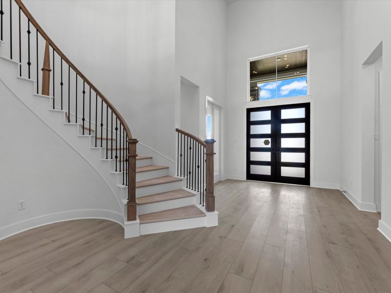 Spacious, unfurnished interior of a new home in Sienna 80′, Missouri City (Image 29). Spacious, unfurnished interior of a new home in Sienna 80′, Missouri City (Image 29).