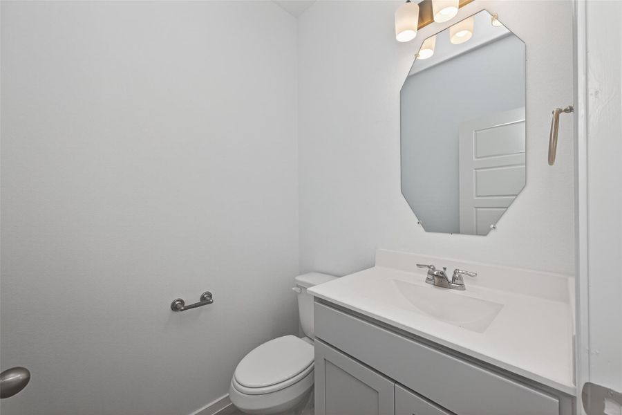 Furnished interior view inside a new home in Enclave at Willis, Willis (Image 18).