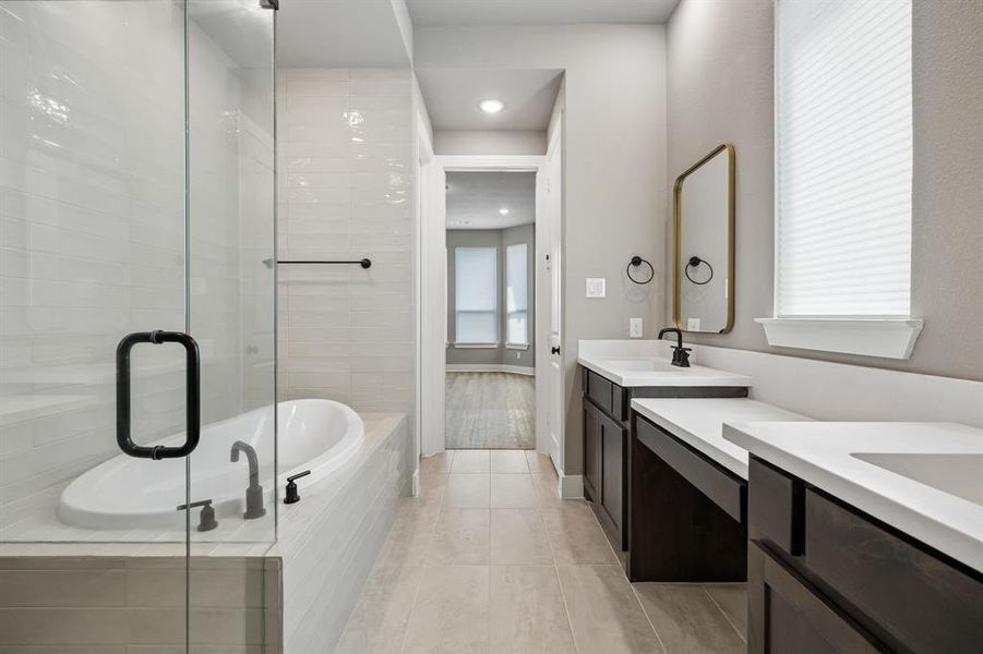 Furnished interior view inside a new home in , Fort Worth (Image 14).