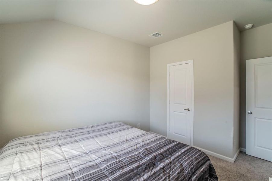 Spacious, unfurnished interior of a new home in , Aubrey (Image 23).