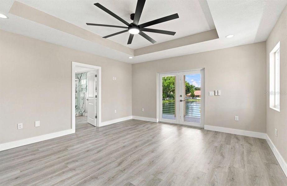Spacious, unfurnished interior of a new home in , Tampa (Image 63).
