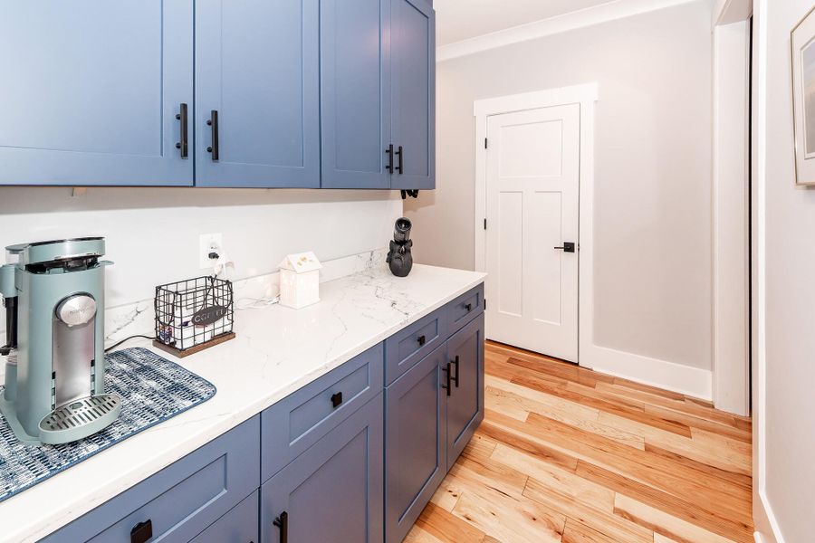Furnished interior view inside a new home in , Charleston (Image 50).