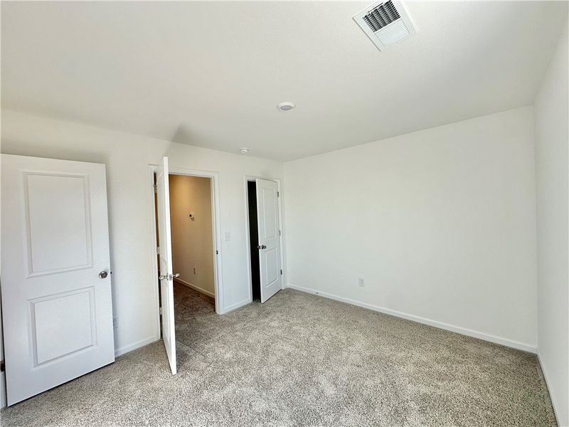 Spacious, unfurnished interior of a new home in Champions Village at Cherry Hill, Pendleton (Image 26).