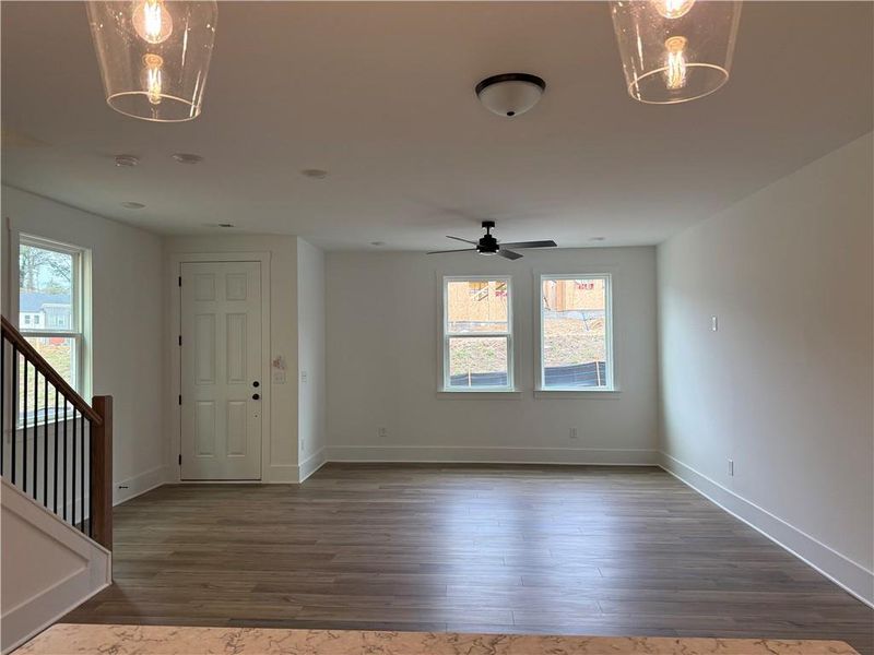 Spacious, unfurnished interior of a new home in Park Vue, Atlanta (Image 35).
