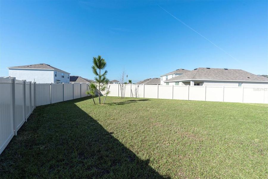 Exterior details and patio area of a home in , Wesley Chapel (Image 23).