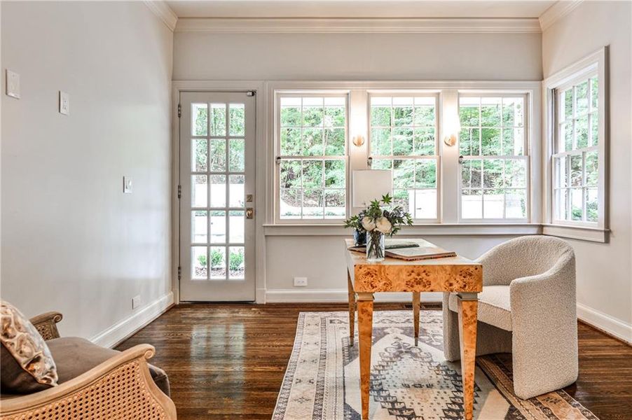 Furnished interior view inside a new home in , Atlanta (Image 9).