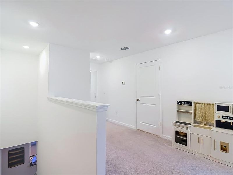 Image 54 of a home in .