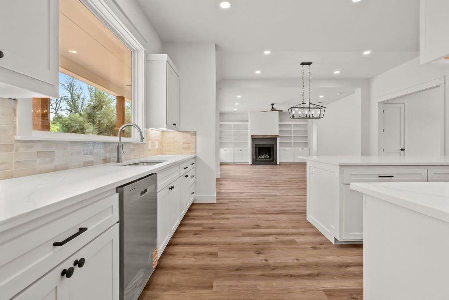 Furnished interior view inside a new home in , Weatherford (Image 4).