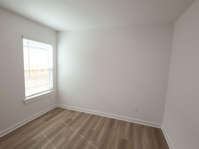 Spacious, unfurnished interior of a new home in Moran Ranch, Willis (Image 26).