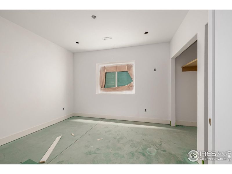 Image 42 of a home in .