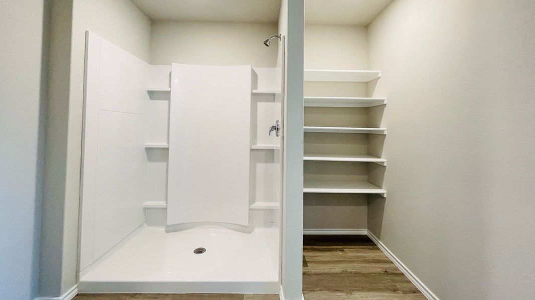 Furnished interior view inside a new home in Sunnycreek, Fort Worth (Image 9).