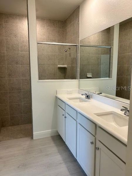 Furnished interior view inside a new home in Port Charlotte, Port Charlotte (Image 7).