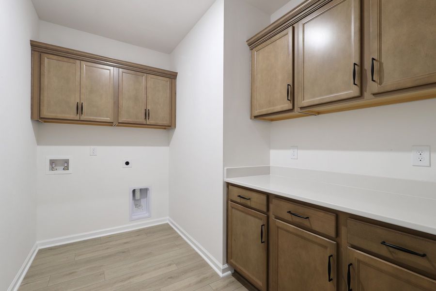 Furnished interior view inside a new home in Arcadia, Myrtle Beach (Image 19).