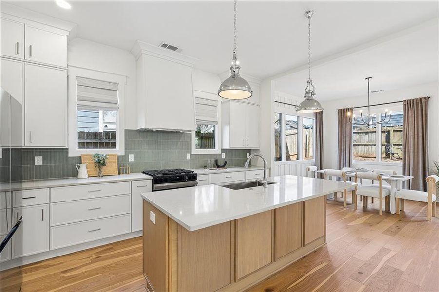 Furnished interior view inside a new home in , Atlanta (Image 37).