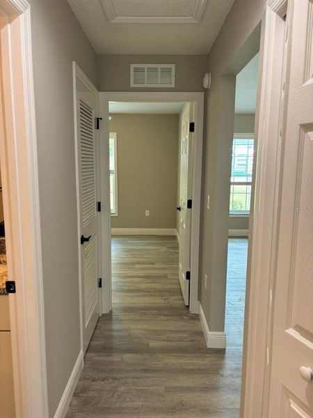 Spacious, unfurnished interior of a new home in , Dunnellon (Image 20).