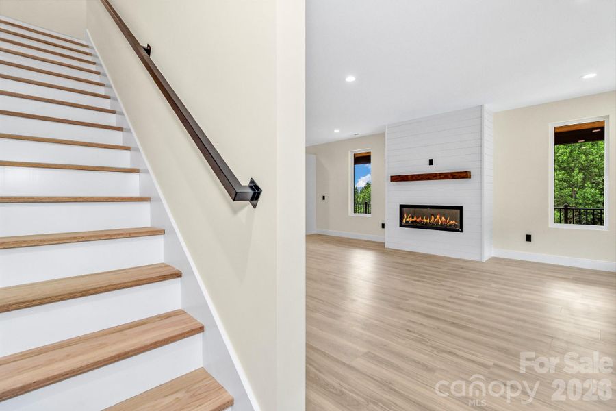 Spacious, unfurnished interior of a new home in , Hendersonville (Image 40).