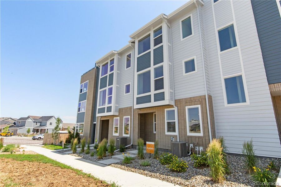 Image 20 of a home in .