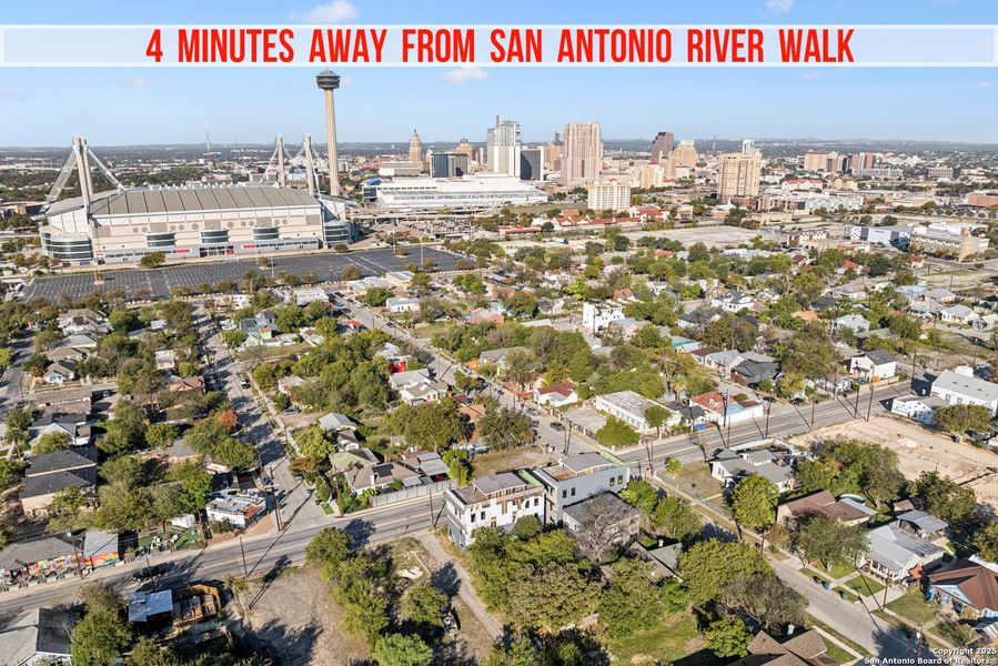 Image 11 of a home in . Image 11 of a home in .