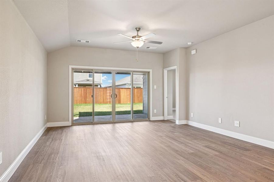 Spacious, unfurnished interior of a new home in Lakehaven - Signature Series, Farmersville (Image 27). Spacious, unfurnished interior of a new home in Lakehaven - Signature Series, Farmersville (Image 27).