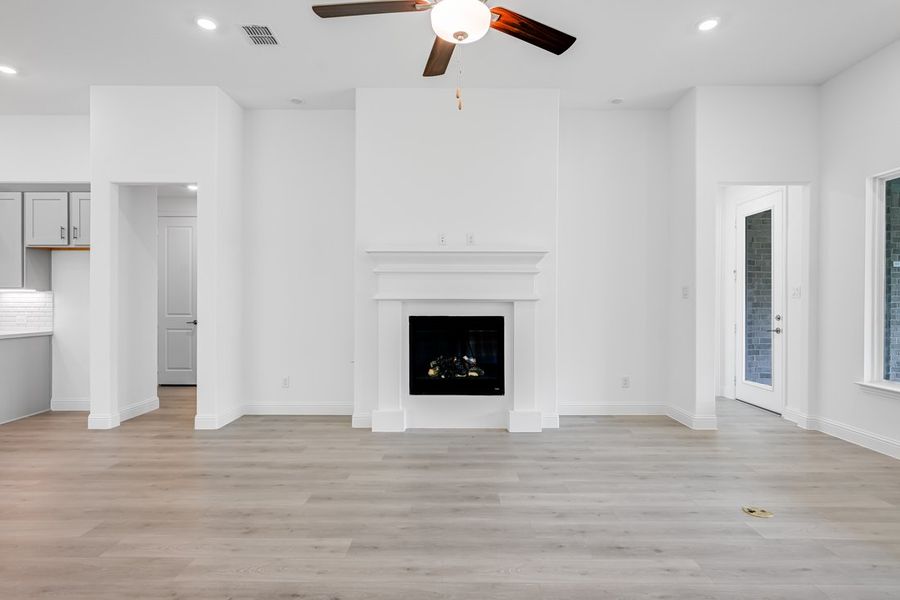 Image 33 of a home in The Ridge at Northlake 60s.