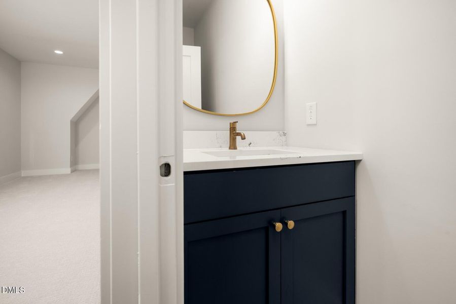 8021 Bud Morris (32)