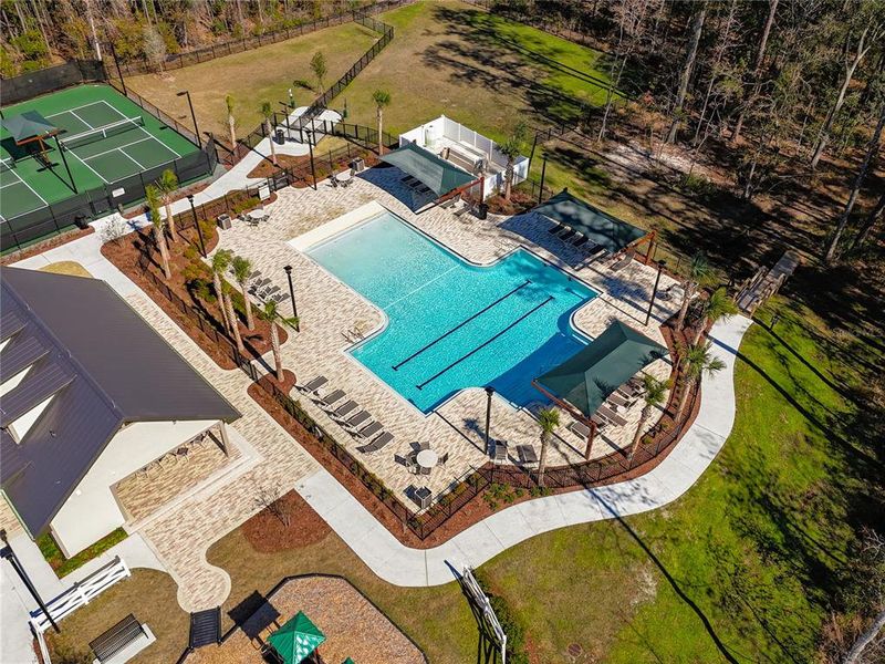 Community amenities in , Middleburg (Image 41).