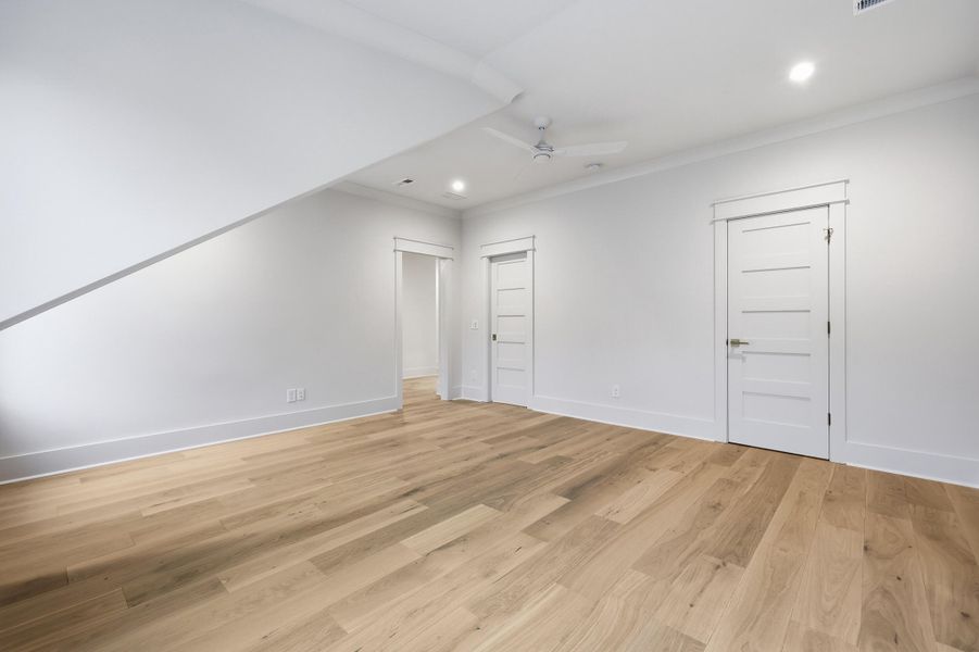 Spacious, unfurnished interior of a new home in , Mount Pleasant (Image 55).