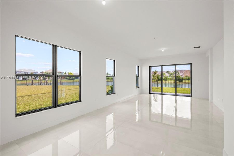 Spacious, unfurnished interior of a new home in , Palm Beach Gardens (Image 44). Spacious, unfurnished interior of a new home in , Palm Beach Gardens (Image 44).