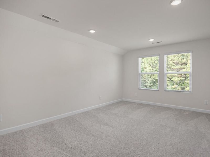 Spacious, unfurnished interior of a new home in Wellers Knoll, Lillington (Image 28).