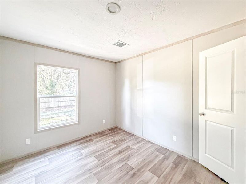 Spacious, unfurnished interior of a new home in , Polk City (Image 8).