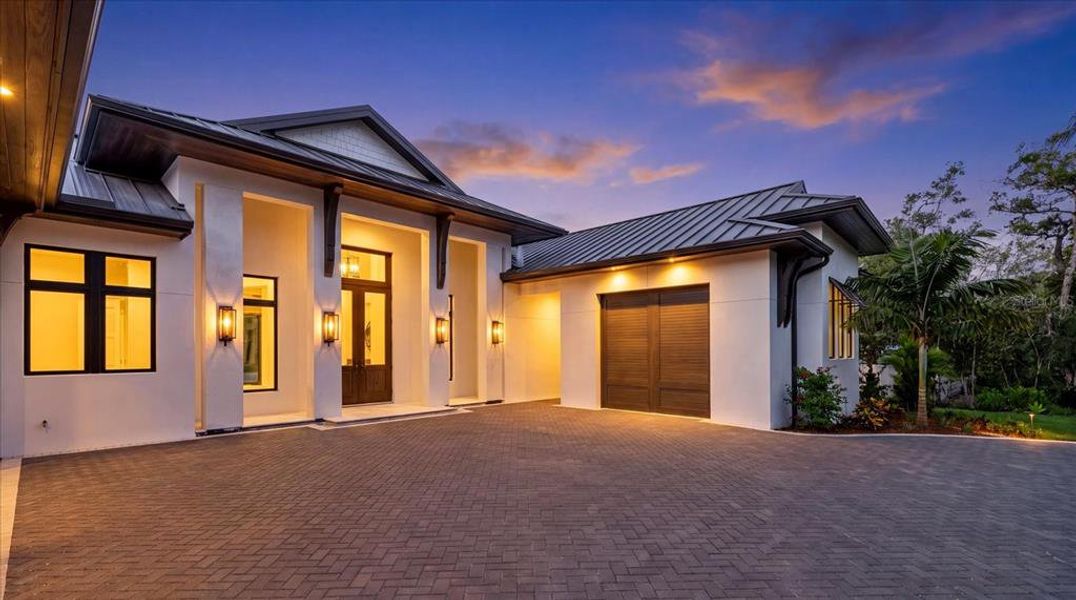 Exterior details and patio area of a home in , Sarasota (Image 41).