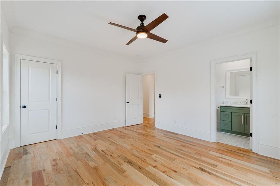 Spacious, unfurnished interior of a new home in , Atlanta (Image 56).