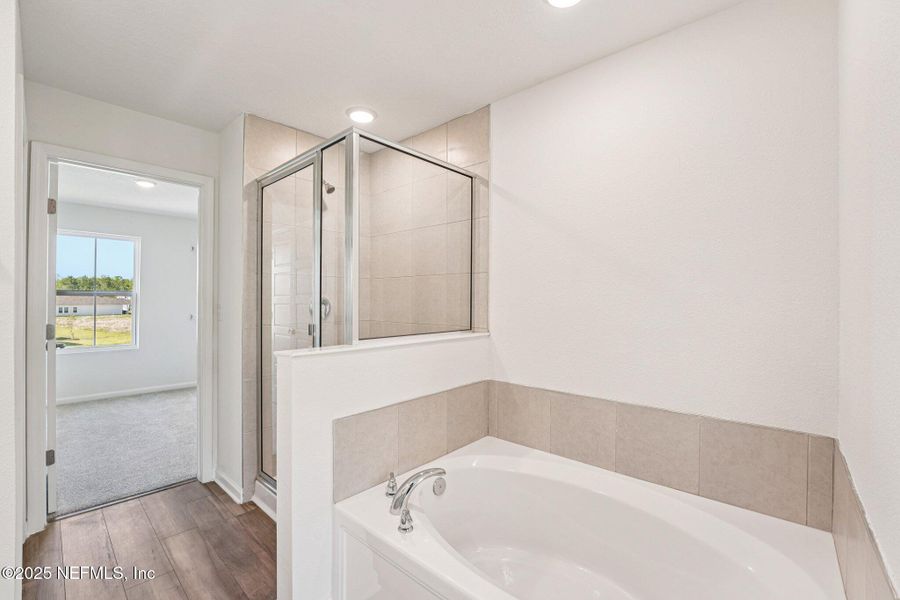 Furnished interior view inside a new home in Panther Creek, Jacksonville (Image 16).